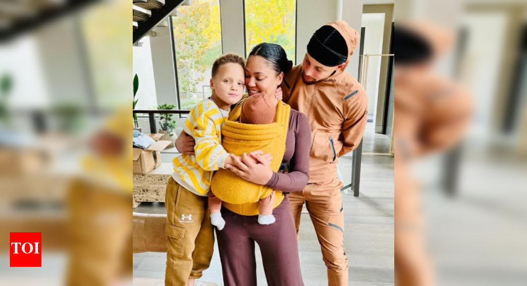 Stephen Curry’s wife Ayesha Curry shares an unforgettable moment of baby Cai walking on his dad’s footsteps | NBA News