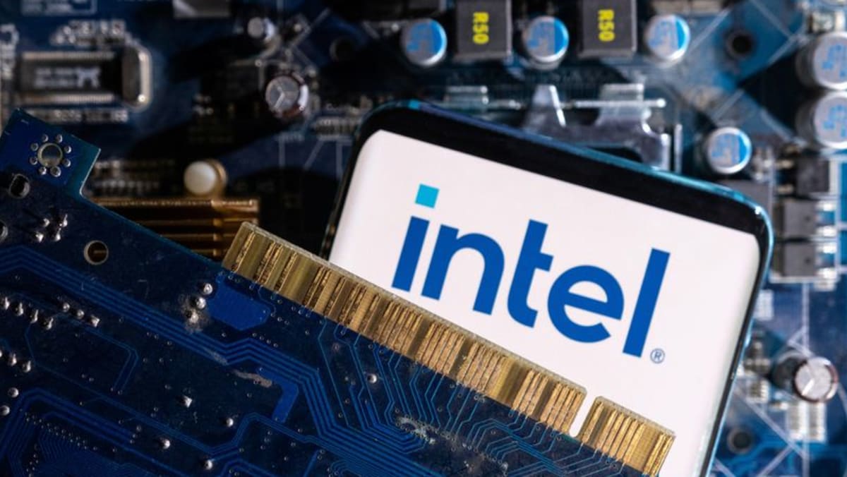 Trump administration said to discuss taking 10% in Intel, Bloomberg News reports