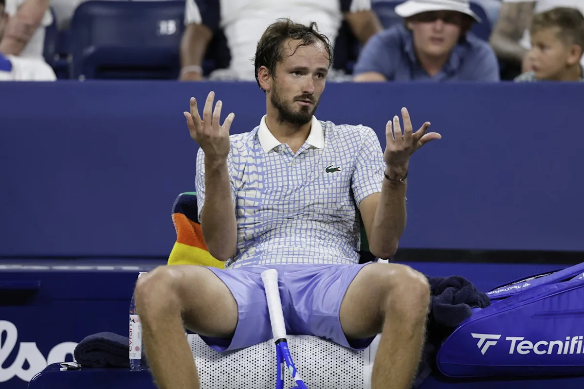 Daniil Medvedev is fined $42,500 for unsportsmanlike conduct and racket abuse for US Open outburst