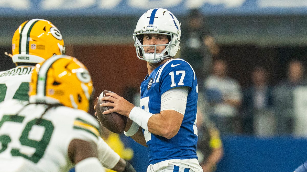 Who is Colts starting quarterback? Daniel Jones over Anthony Richardson