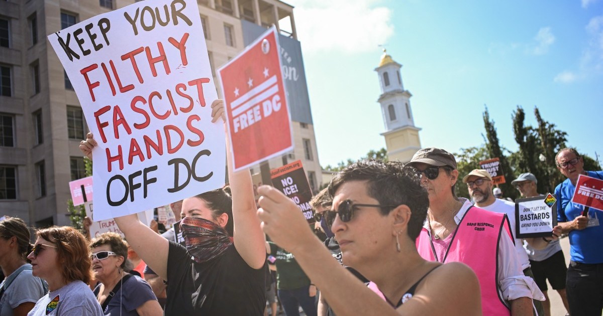 AFP  20250811  69A66MQ  v2  MidRes  WashingtonDcResidentsProtestAgainstFederalLawEnf 1754924029