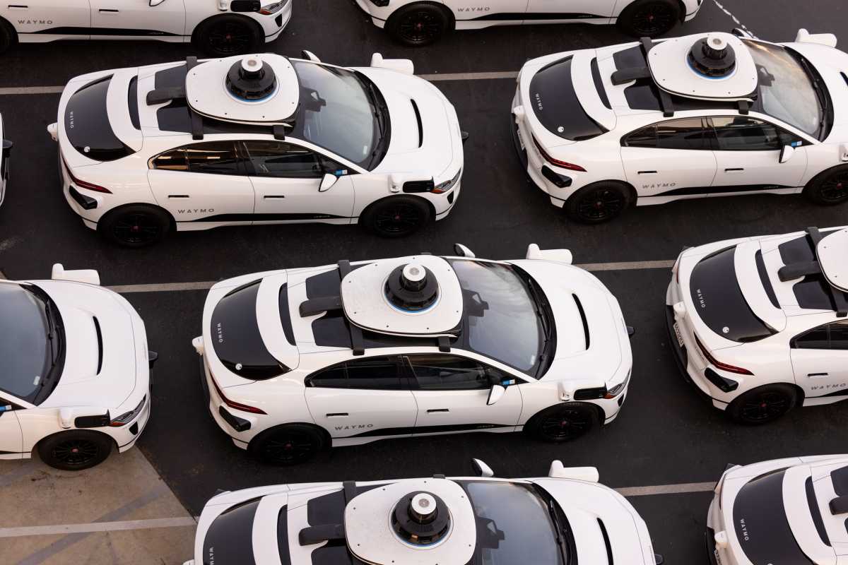 Self-driving cars begin testing on NYC streets; unions push back on the road ahead