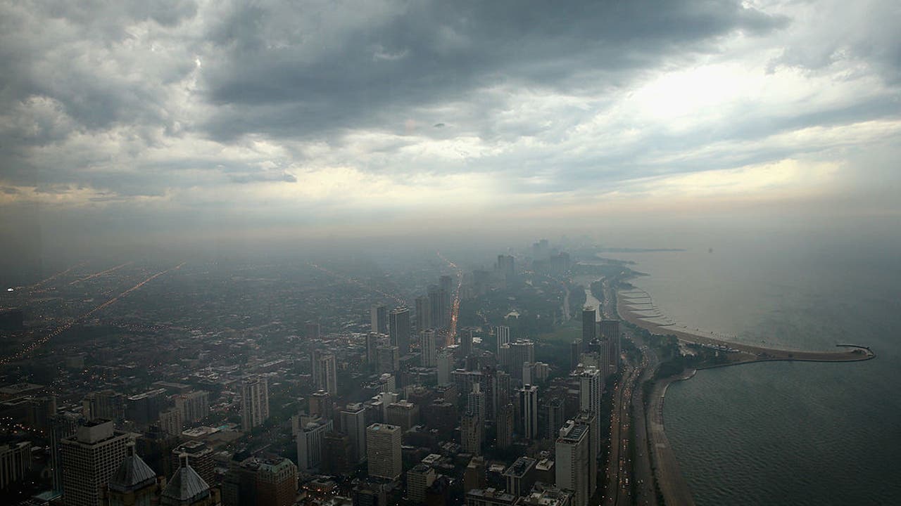 LIVE UPDATES: Severe storms pass through Chicago area, prompting watches and warnings