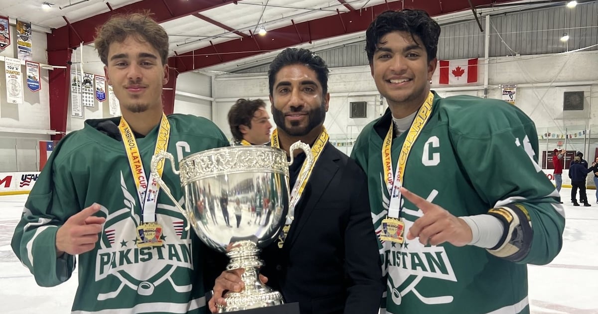 Edmonton doctor coaches Pakistan to men's international hockey gold at Florida tournament 1 Edmonton doctor coaches Pakistan to men's international hockey gold at Florida tournament