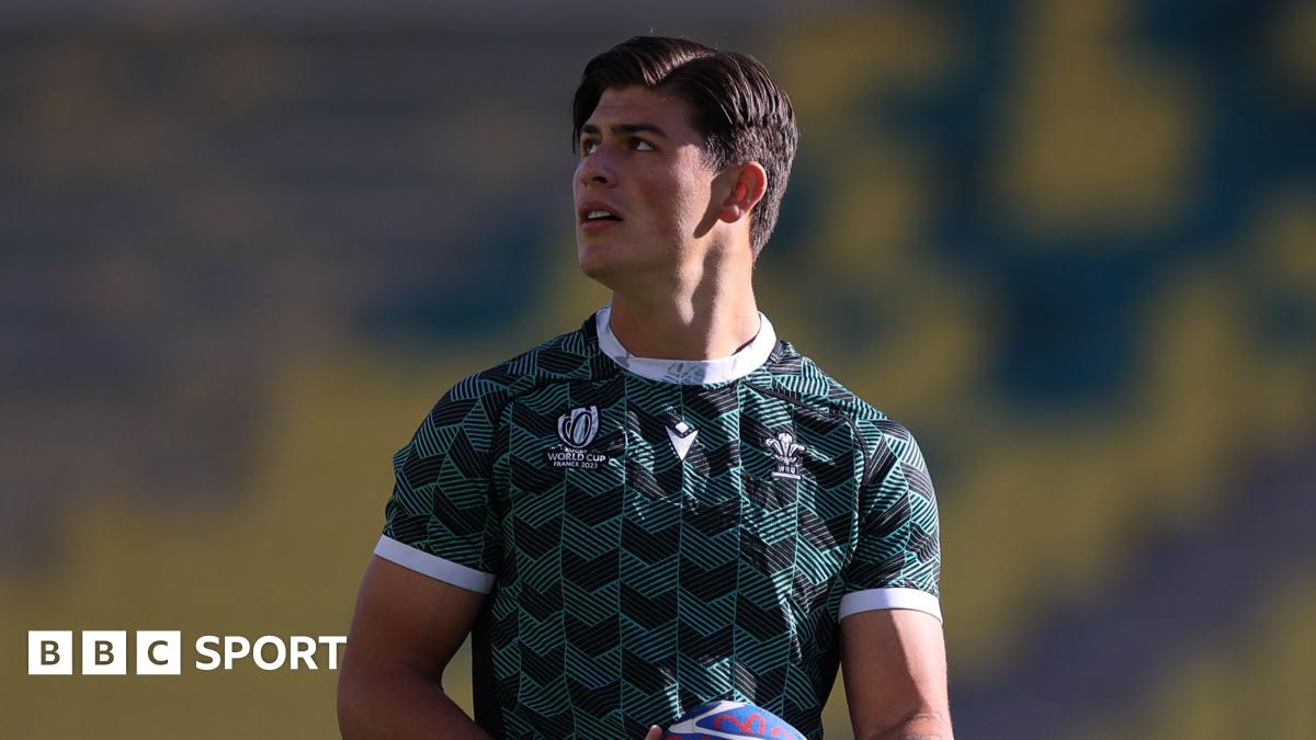 Louis Rees-Zammit says he was 'wasting his talent' in NFL