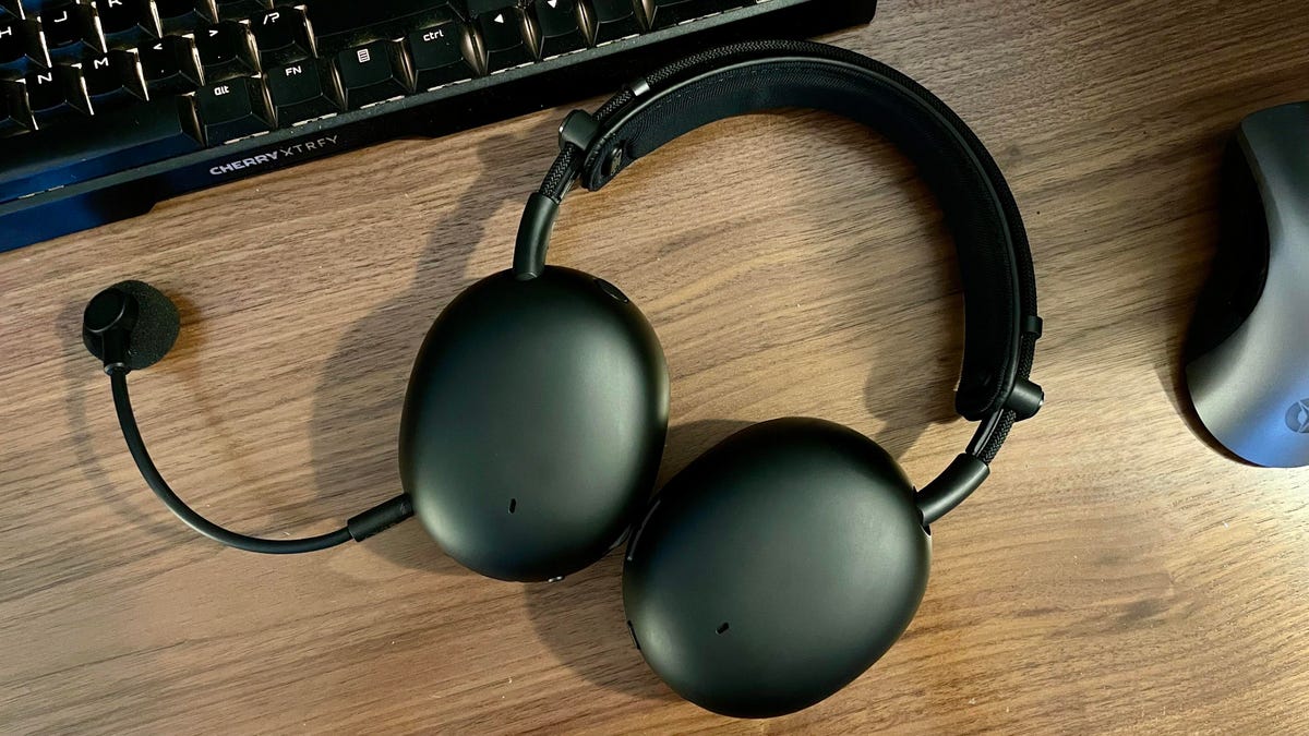 Sony's newest headphones are for WH-1000XM6 fans who love to game - and I can attest to that