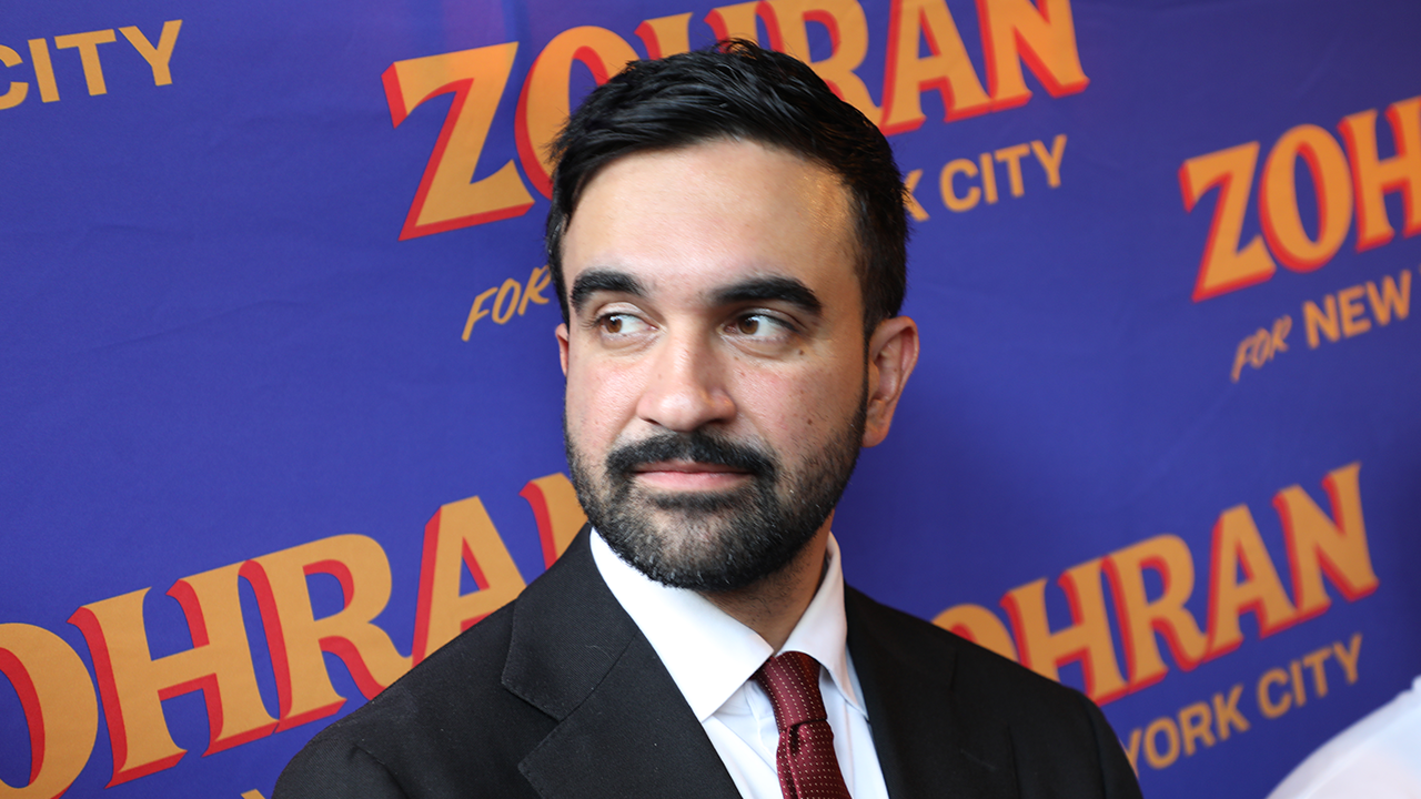 NYC socialist who opposes billionaires takes money from hedge fund heiress