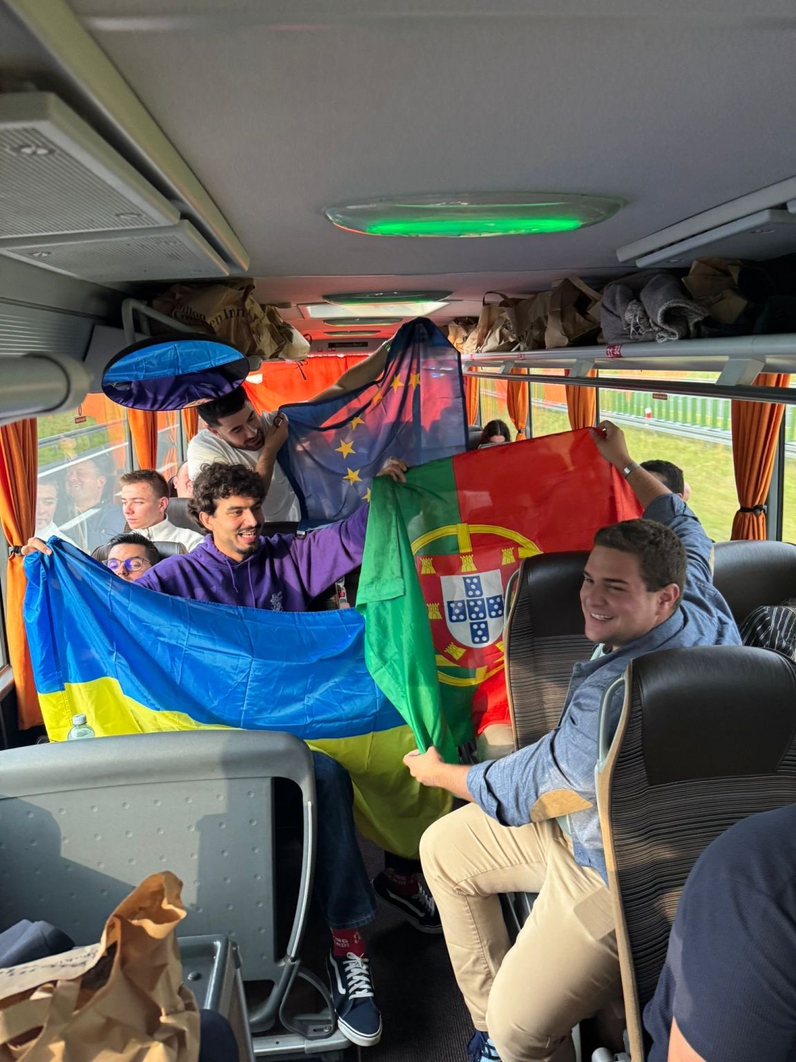 A Bold Statement for Europe’s Future – under this motto, 40 young Portuguese and Ukrainians are gathering in Lviv.
 
Over the next few days, they will discuss the urgency of EU enlargement and the… | Ursula von der Leyen