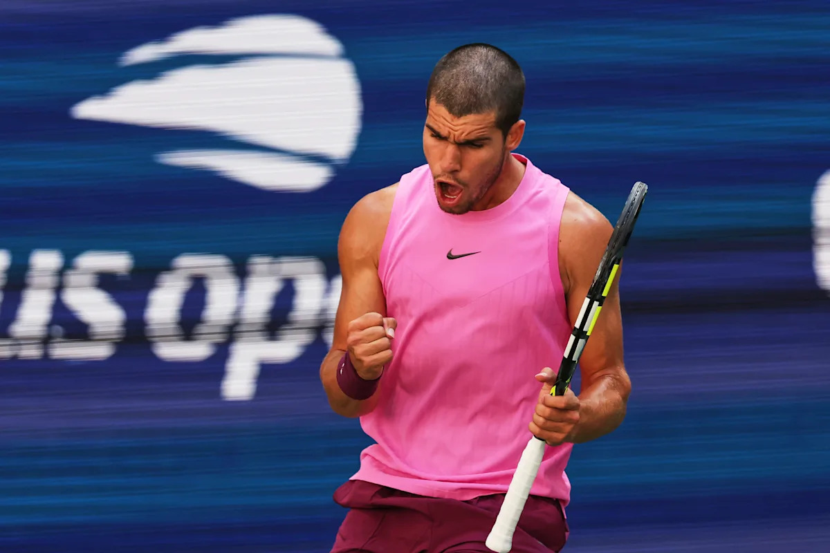 Carlos Alcaraz inches toward perfection after ousting Novak Djokovic to reach final
