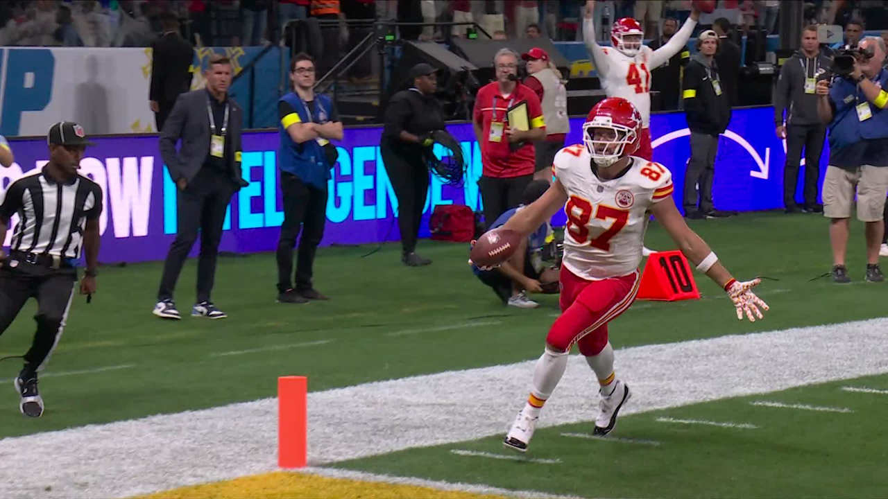 Can't-Miss Play: 37-yard TD! Mahomes and Kelce recapture peak form on score vs. Bolts 1 Can't-Miss Play: 37-yard TD! Mahomes and Kelce recapture peak form on score vs. Bolts