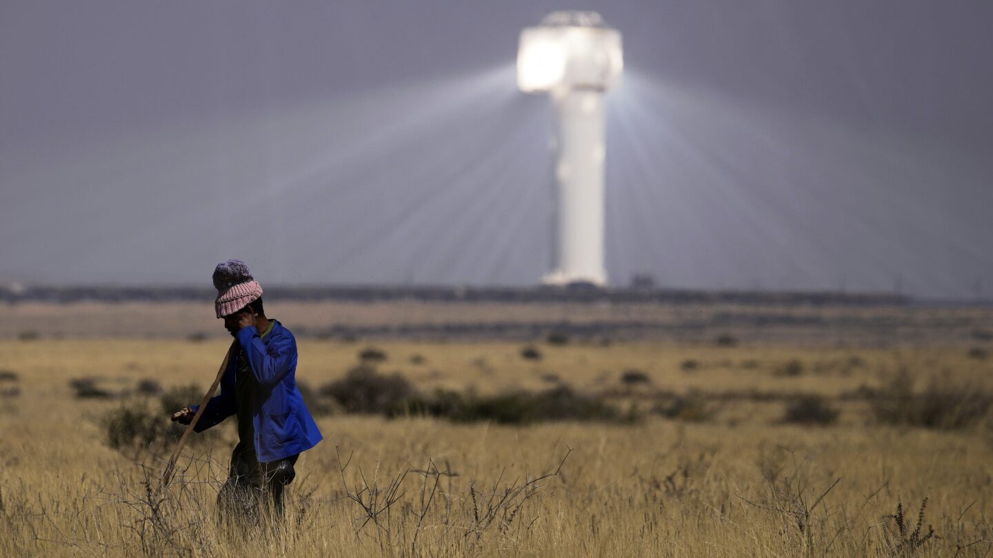A solar beacon in South Africa highlights Africa’s renewable energy potential