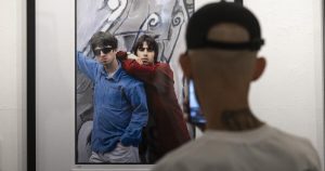 For L.A.’s Anglophiles, the Oasis reunion is ‘a football game with 80,000 people on same team’